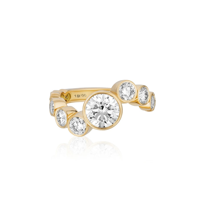Round Diamond Wave Ring