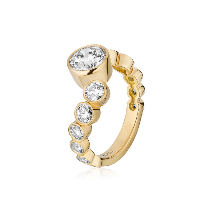 Round Diamond Wave Ring